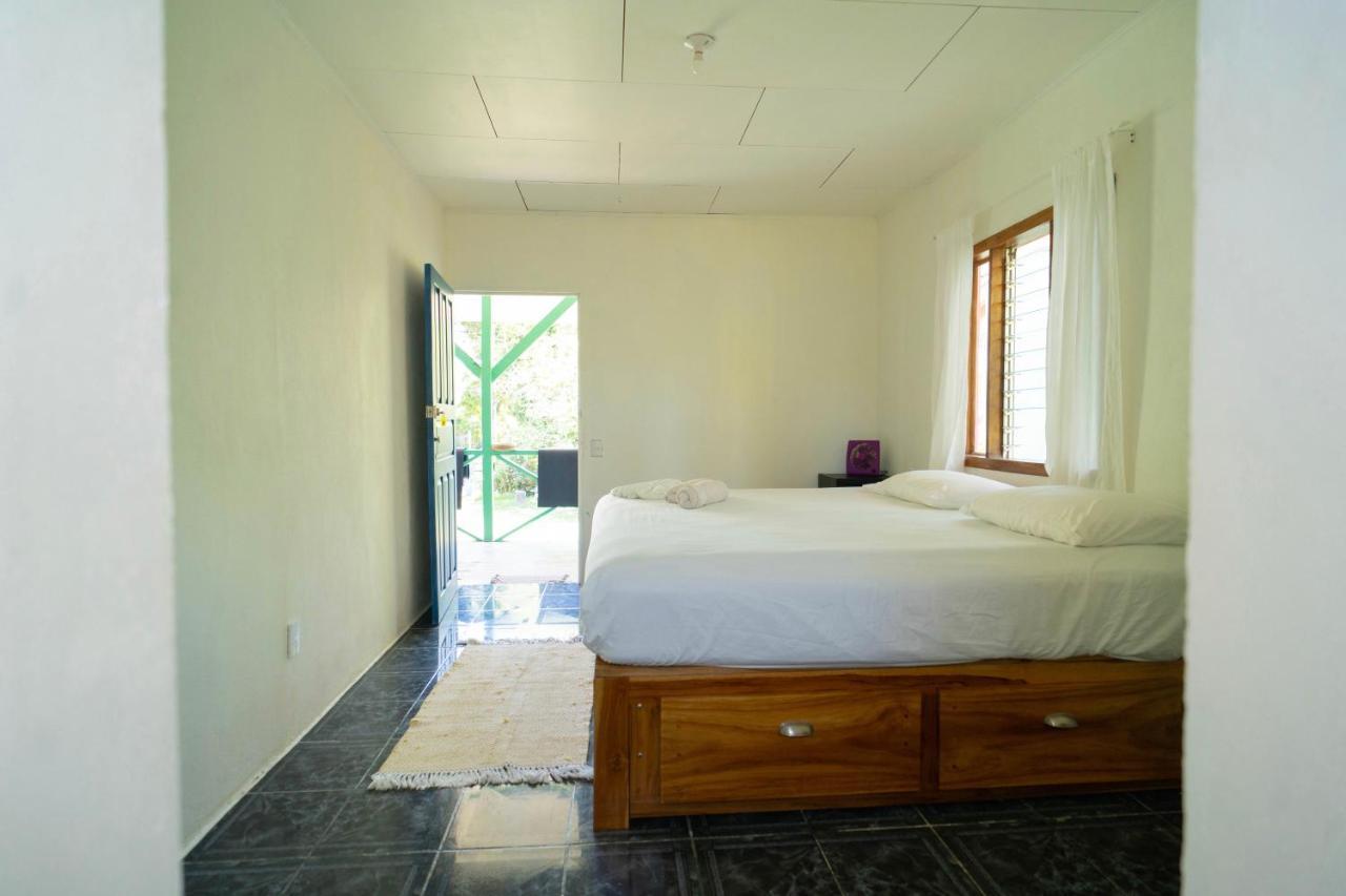 Hostel Esperanza Pavones  Bagian luar foto